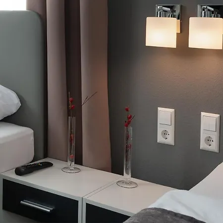 Messe Apartment *